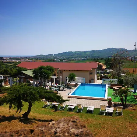 アパート Glamping & Il Villaggio Del Re *