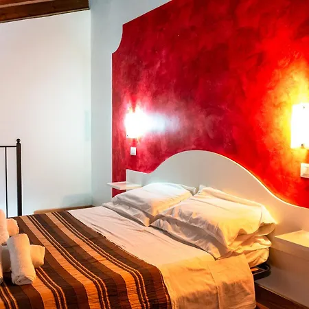 Glamping & Il Villaggio Del Re