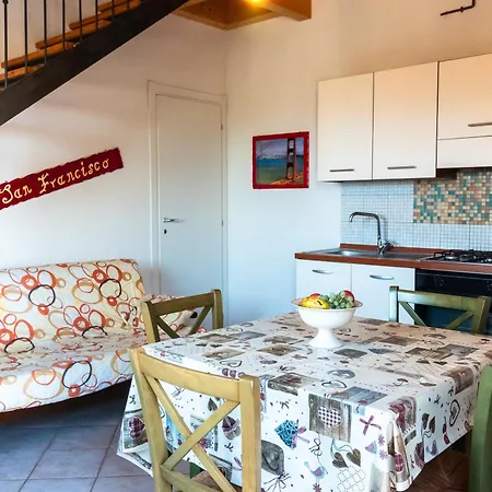 Glamping & Il Villaggio Del Re アパート