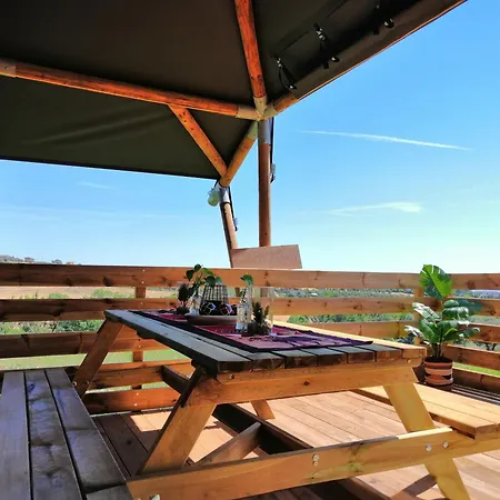 Glamping & Il Villaggio Del Re *