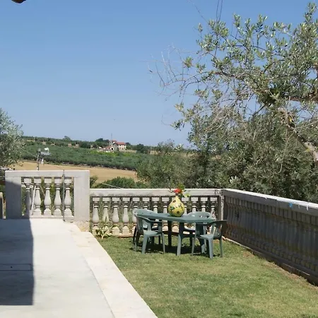 アパート Glamping & Il Villaggio Del Re