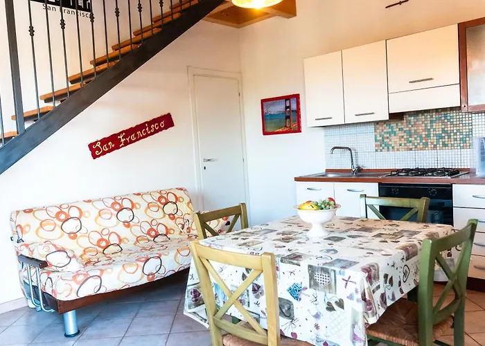 Glamping & Il Villaggio Del Re Коррополи